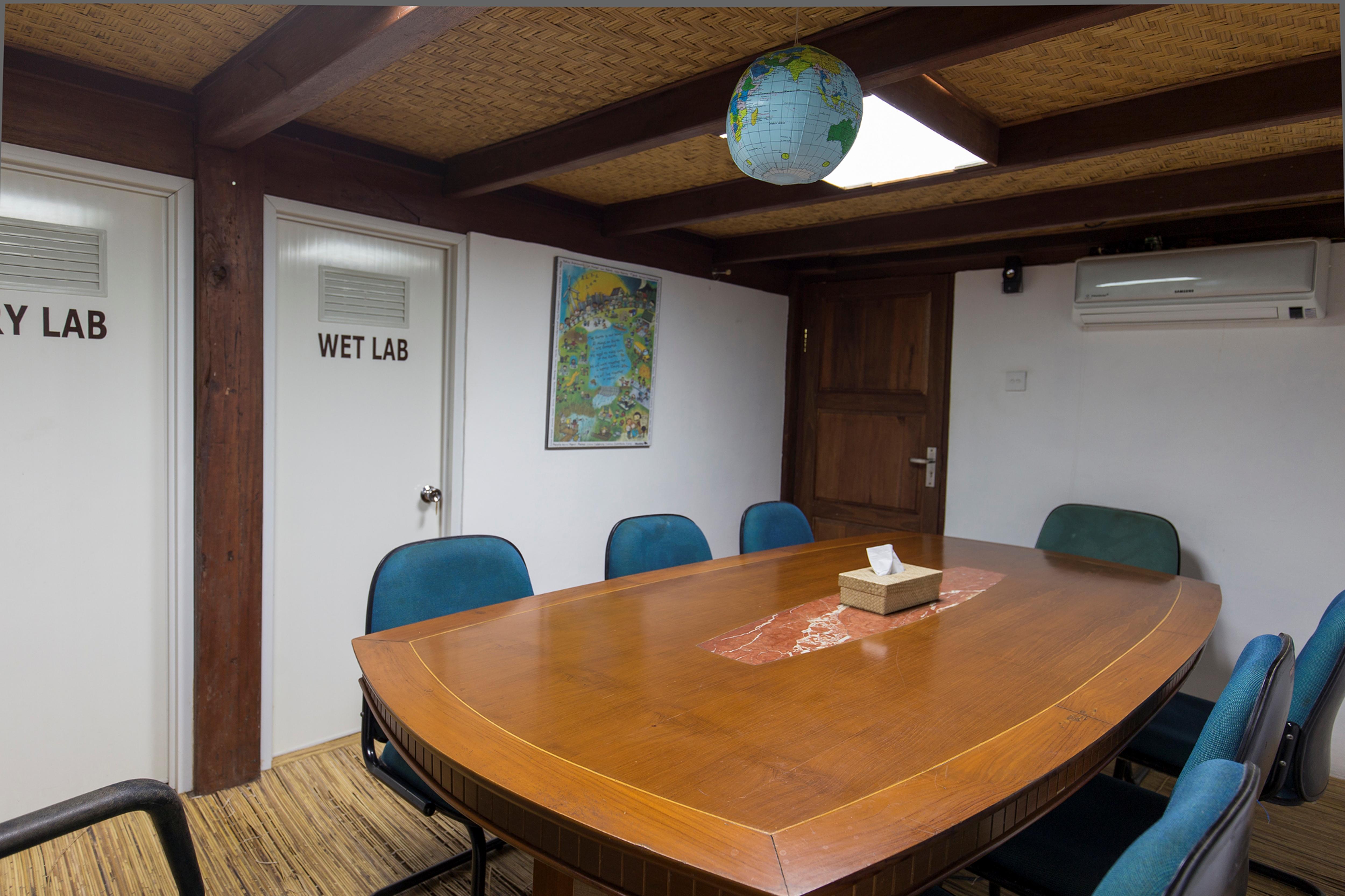 Menjangan Ecolodge - Chse Certified Banyuwedang Zewnętrze zdjęcie