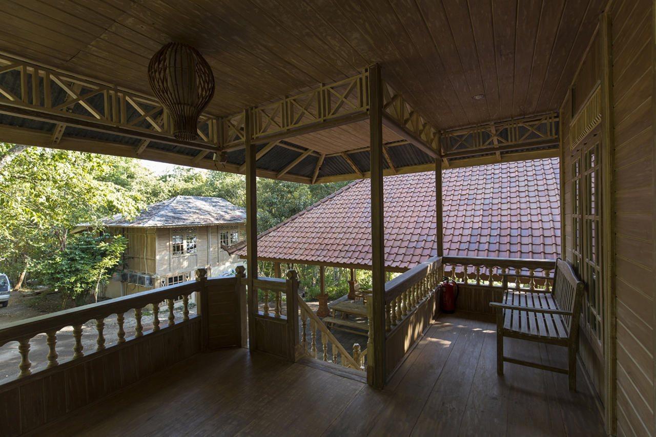 Menjangan Ecolodge - Chse Certified Banyuwedang Zewnętrze zdjęcie